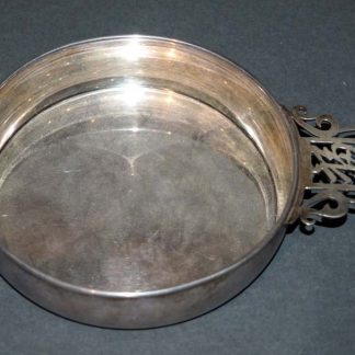 Silver 950 Tasting Cup by Moris (Fu福) Kanji Handle