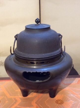 Japanese Antique Chagama Kettle Furogama Tetsubin Tea Ceremony Wind Furnace