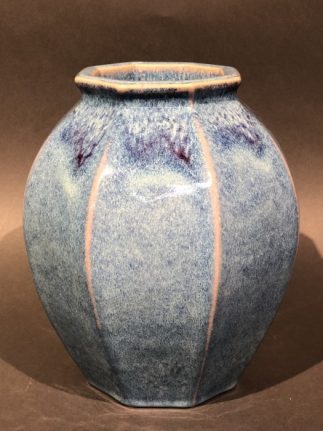 Japanese porcelain Vase