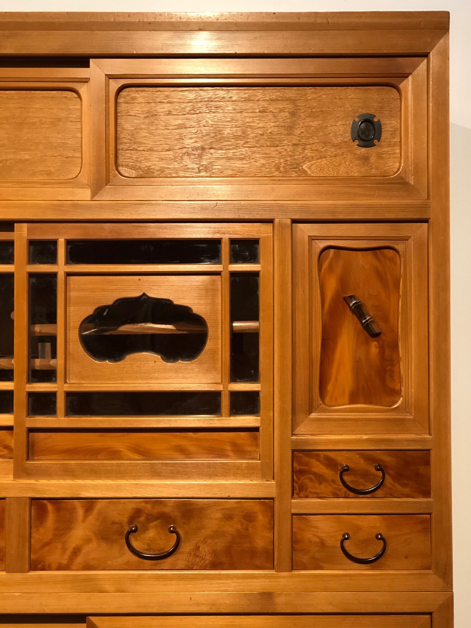 A Pretty Antique Japanese Display Tansu Chest Kuraya