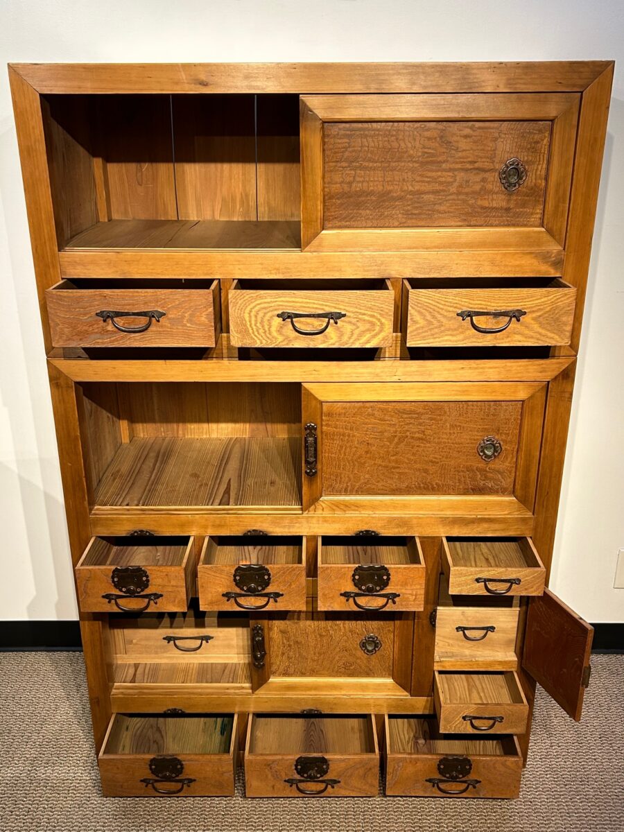 Japanese Furniture, Shoe Cabinet, Getabako Tansu Chest 